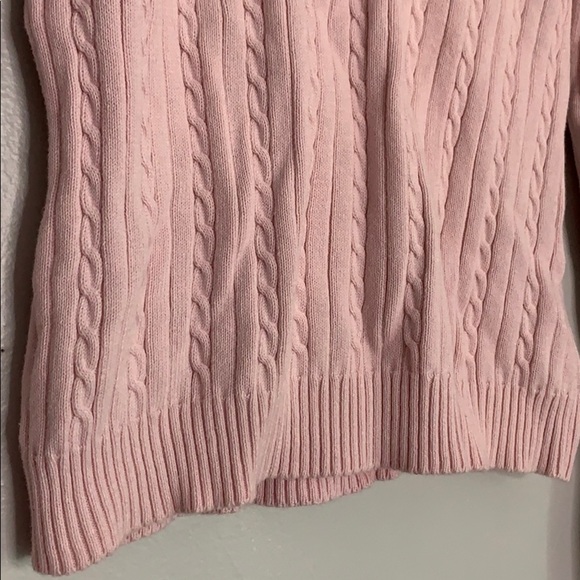 IZOD Cable Knit Long Sleeve V Neck Pink Sweater Medium women’s top - Picture 2 of 8